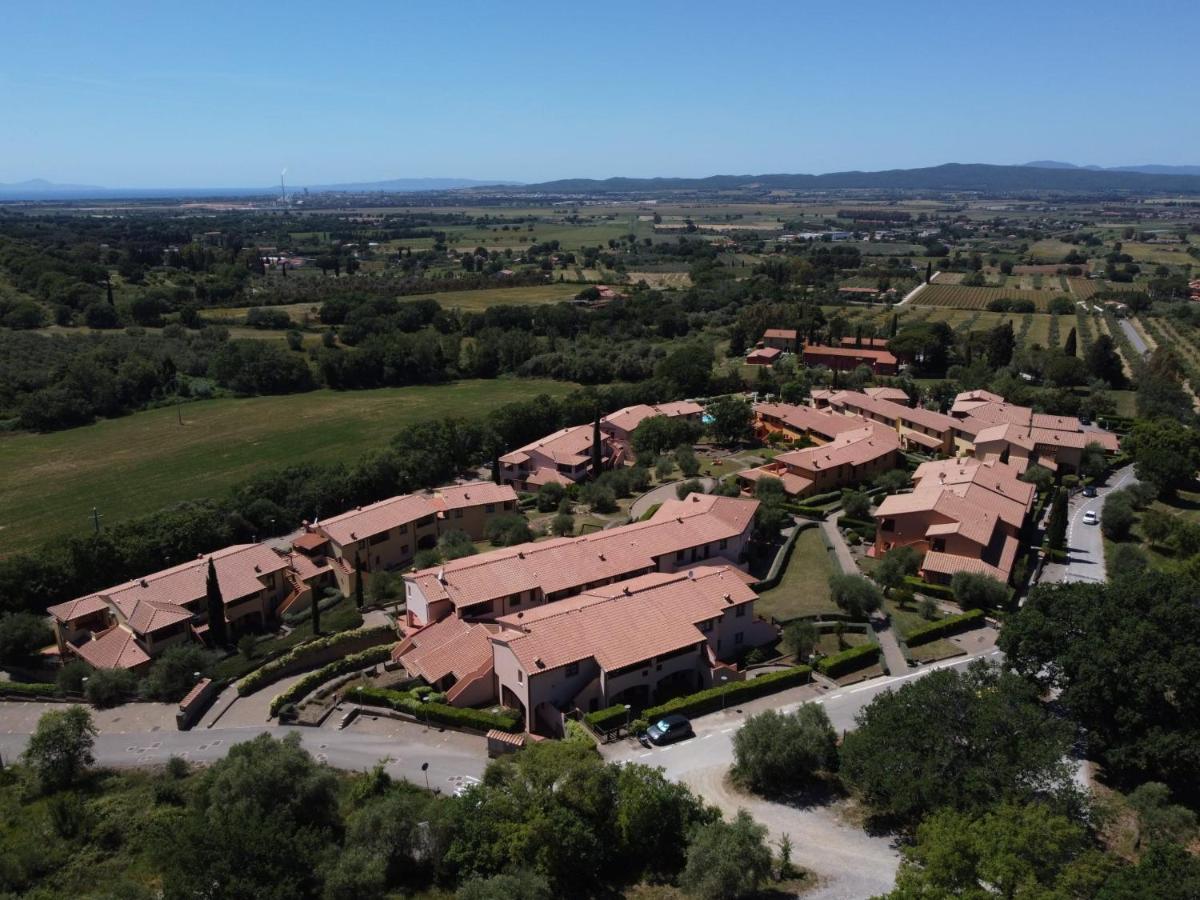 Borgo Etrusco Aparthotel Scarlino Eksteriør bilde