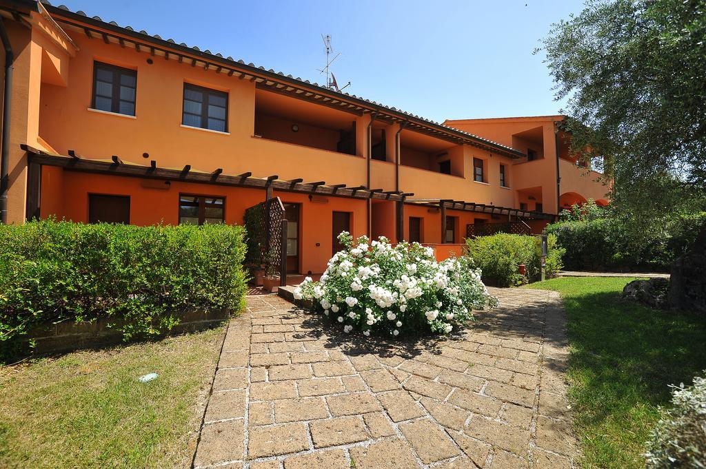 Borgo Etrusco Aparthotel Scarlino Eksteriør bilde